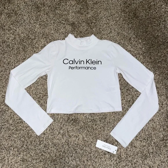 NWT-Calvin Klein cropped long sleeve - Picture 2 of 5